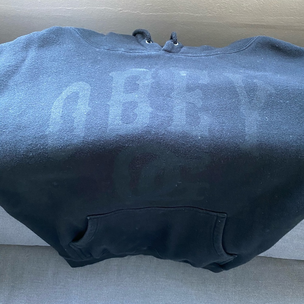 Obey sweatshirt